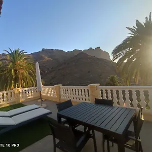 https://casa-rural-la-vega.in-canary-islands.com